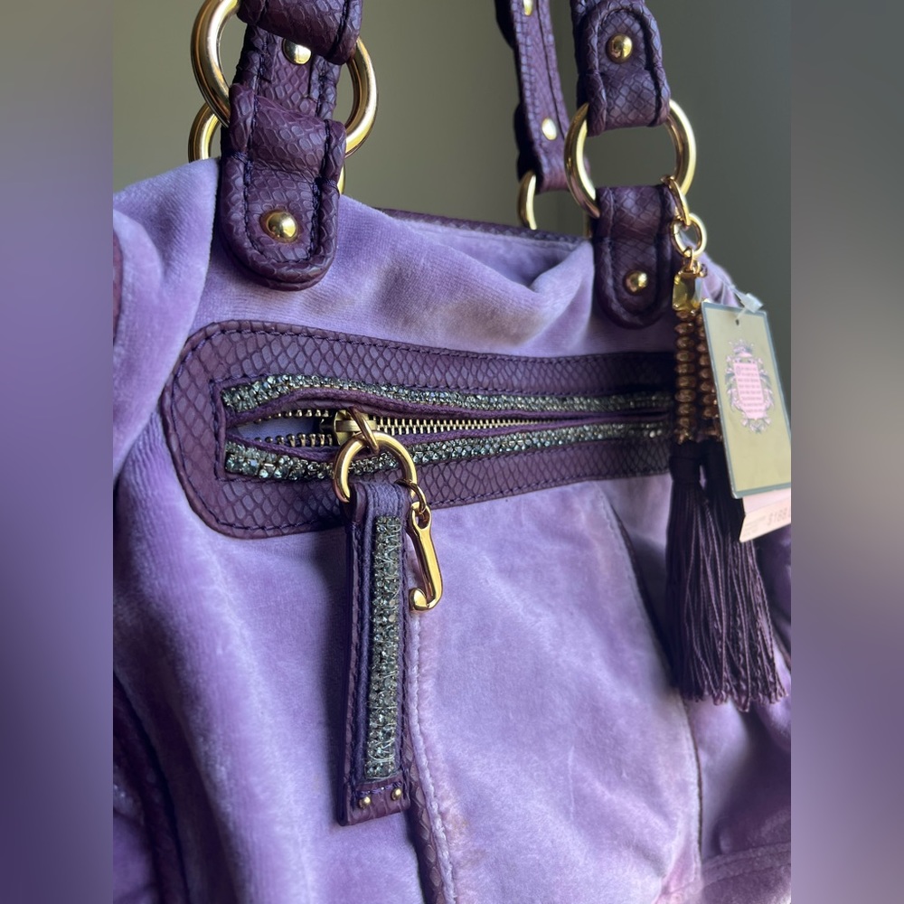 Purse - Picture 2 of 8